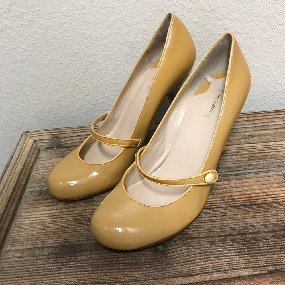 Max Studio Mary Jane Heels